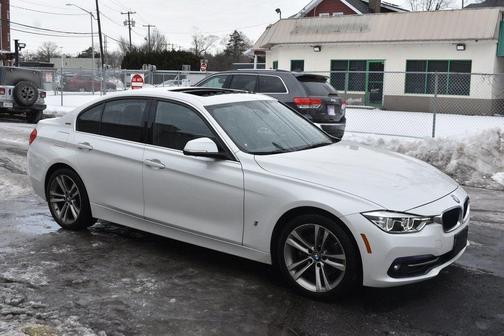 2018 BMW 330e iPerformance
