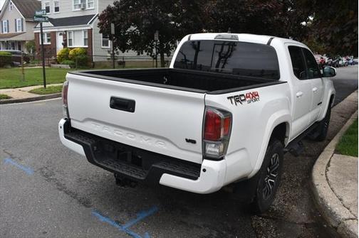 2020 Toyota Tacoma TRD Sport