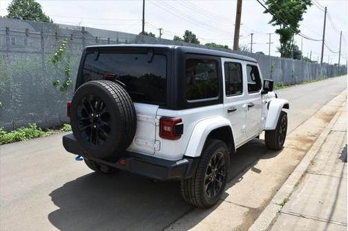 2023 Jeep Wrangler 4xe Sahara