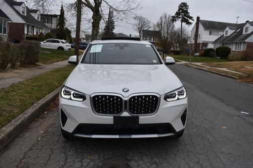 2024 BMW X4 xDrive30i