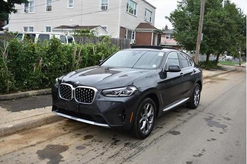 2024 BMW X4 xDrive30i