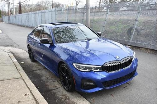 2022 BMW 330 330i