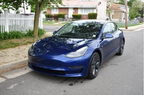 2023 Tesla Model 3 Standard Range