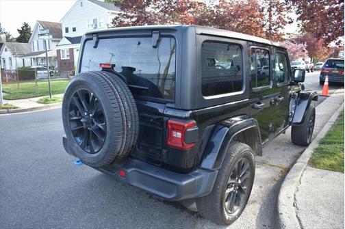 2023 Jeep Wrangler 4xe Sahara