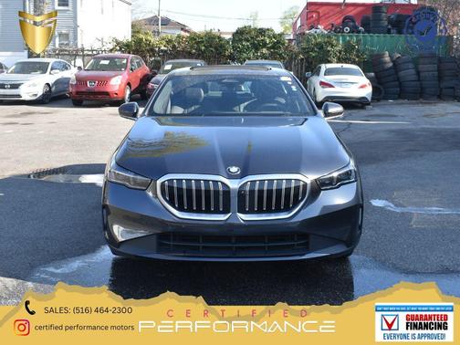 Dark Graphite Metallic 2025 BMW 530 530i