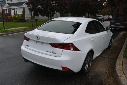 2016 Lexus IS 300 Base