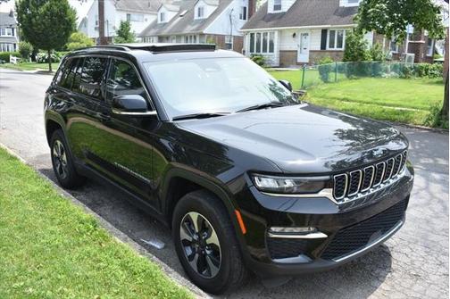 2023 Jeep Grand Cherokee 4xe Base