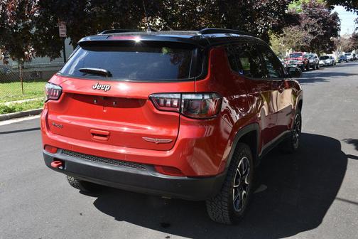 Red Hot Pearlcoat 2025 Jeep Compass Trailhawk