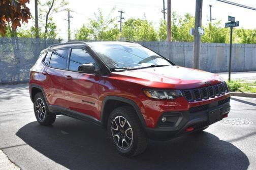 Red Hot Pearlcoat 2025 Jeep Compass Trailhawk