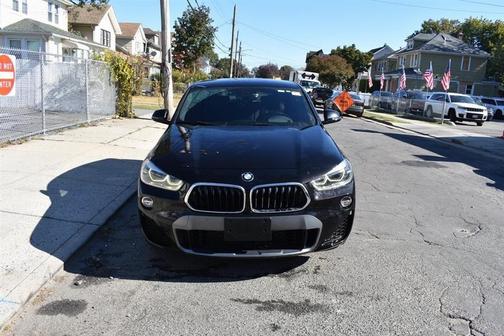 Black Sapphire Metallic 2022 BMW X2 sDrive28i