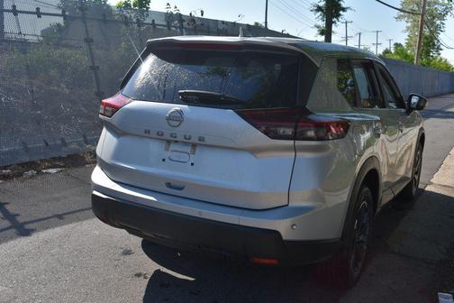 Brilliant Silver Metallic 2025 Nissan Rogue SV