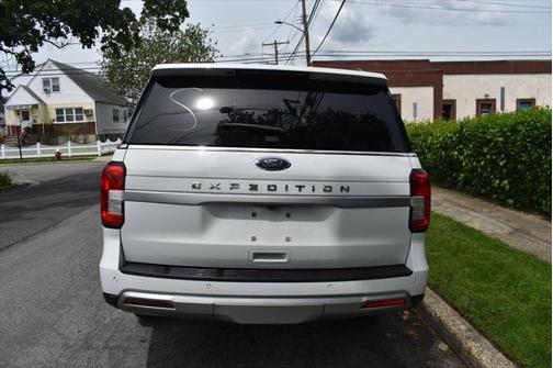 2023 Ford Expedition Max XLT