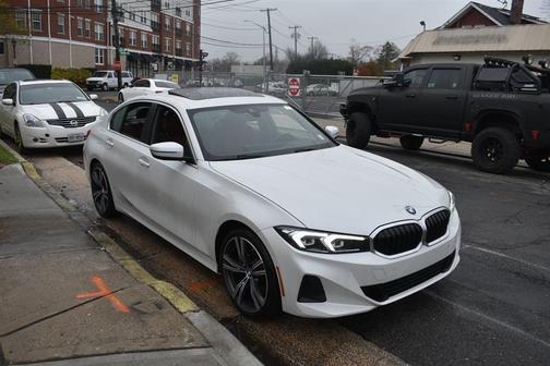 Mineral White Metallic 2026 BMW 330 xDrive NA