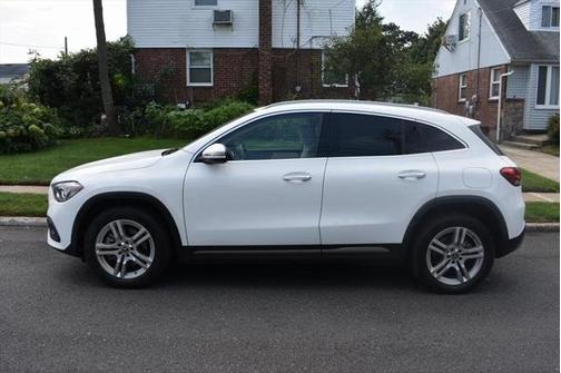 2021 Mercedes-Benz GLA 250 Base 4MATIC