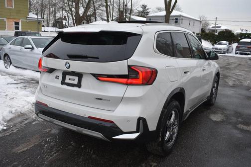 2023 BMW X1 xDrive28i
