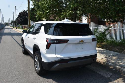 Summit White 2025 Chevrolet Equinox 1LT