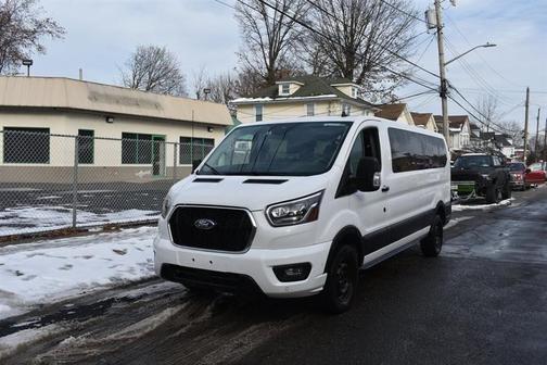 2024 Ford Transit-350 XLT