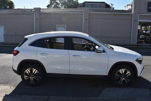 2025 Mercedes-Benz GLA 250 4MATIC