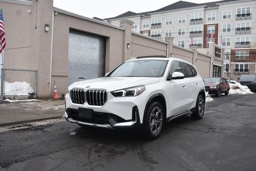 2025 BMW X1 xDrive28i