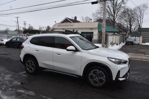 2025 BMW X1 xDrive28i