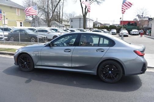 Gray Metallic 2024 BMW 330 xDrive