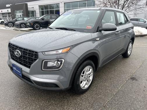 2023 Hyundai VENUE SE