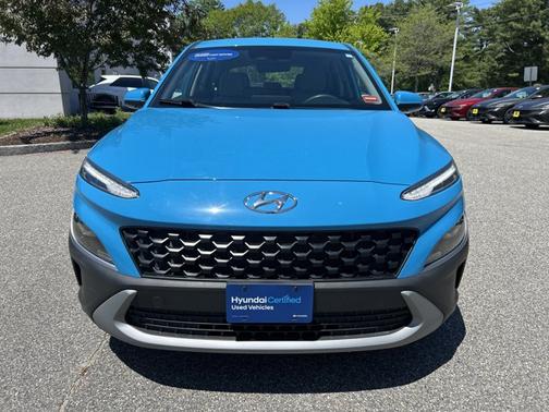 Teal 2022 Hyundai KONA SE