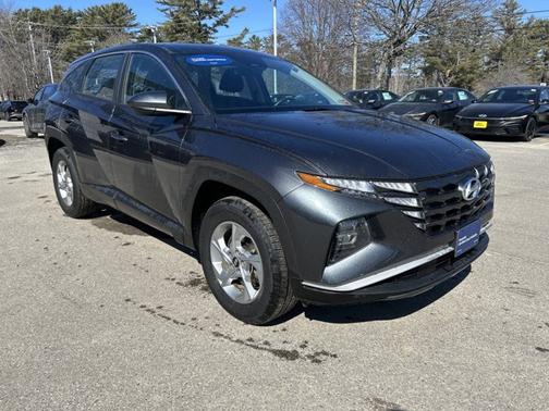 2023 Hyundai TUCSON SE