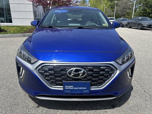 2022 Hyundai IONIQ Plug-In Hybrid SEL