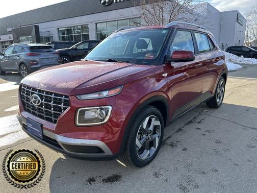 2024 Hyundai VENUE SEL