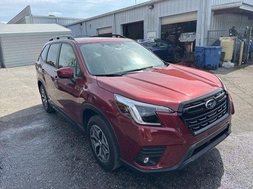 2024 Subaru Forester Premium