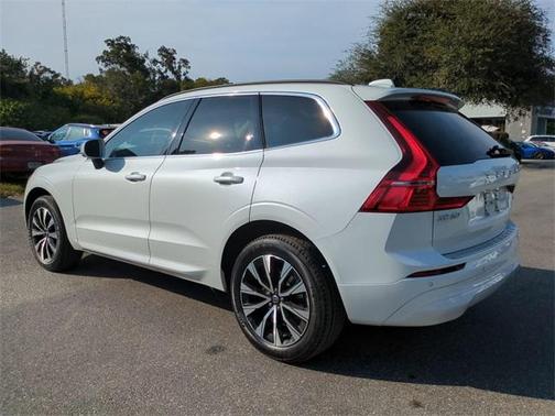 2023 Volvo XC60 B5 Core