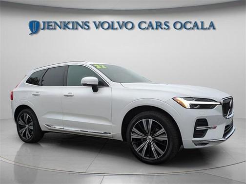 2022 Volvo XC60 B5 Inscription