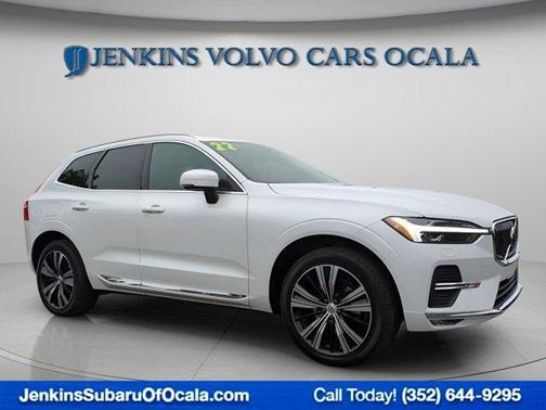 2022 Volvo XC60 B5 Inscription