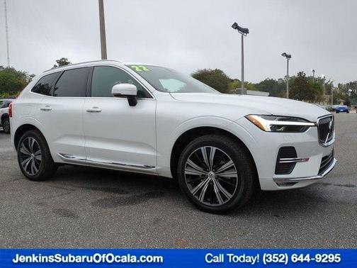 2022 Volvo XC60 B5 Inscription