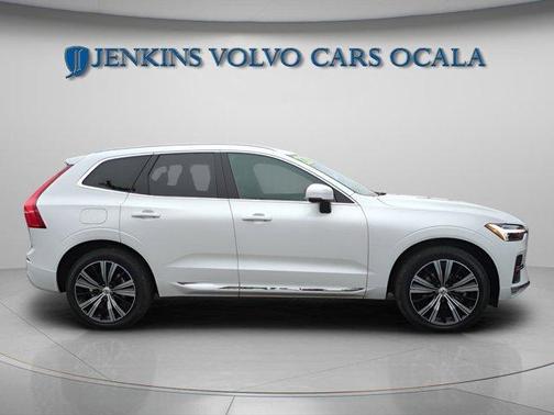2022 Volvo XC60 B5 Inscription