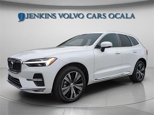 2022 Volvo XC60 B5 Inscription