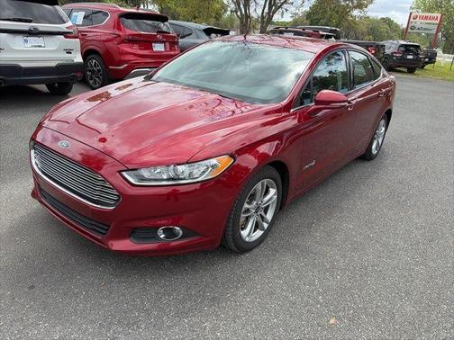 2016 Ford Fusion Hybrid SE