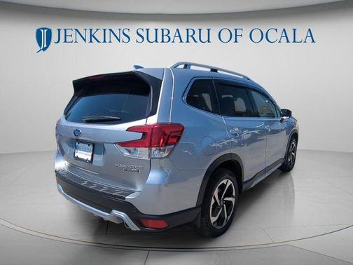 Ice Silver Metallic 2023 Subaru Forester Touring