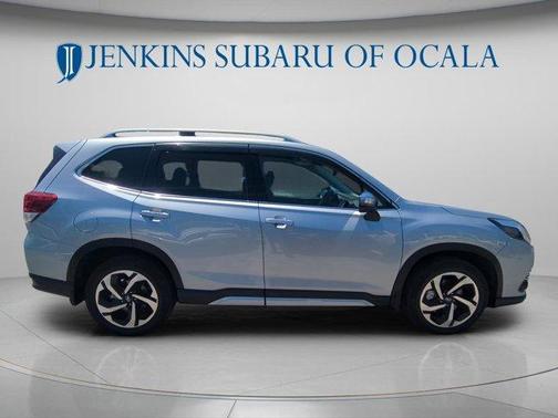 Ice Silver Metallic 2023 Subaru Forester Touring