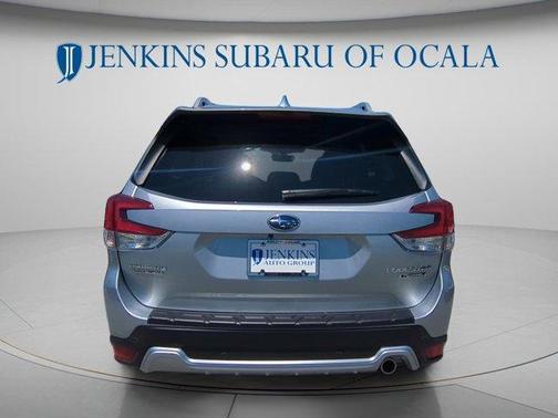 Ice Silver Metallic 2023 Subaru Forester Touring