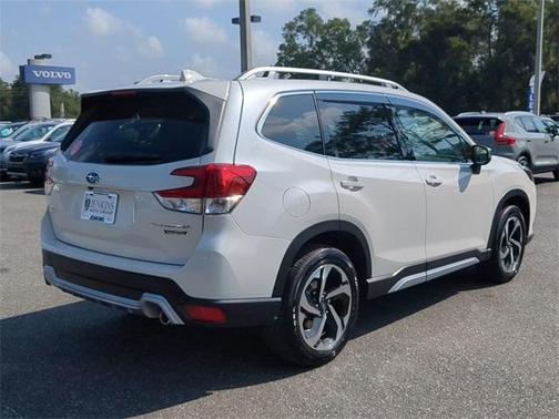 2023 Subaru Forester Touring