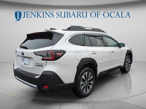 2025 Subaru Outback Touring XT