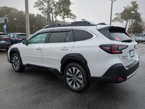 2025 Subaru Outback Touring XT