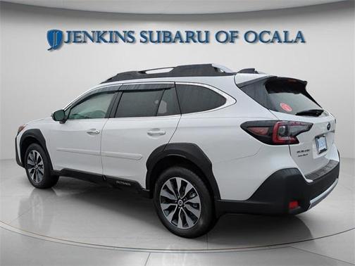 2025 Subaru Outback Touring XT