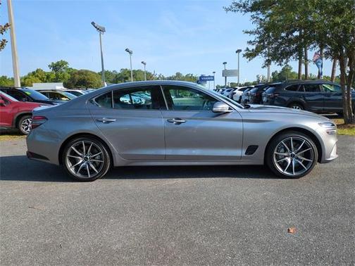 2024 Genesis G70 2.5T