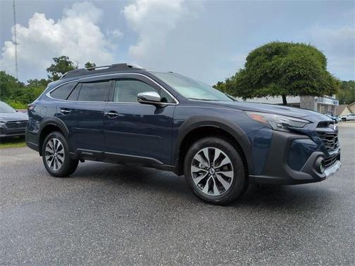 2025 Subaru Outback Touring