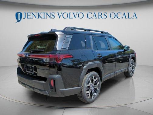 Crystal Black Silica 2026 Subaru Outback Touring XT