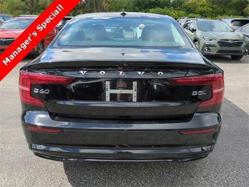 2025 Volvo S60 B5 Plus