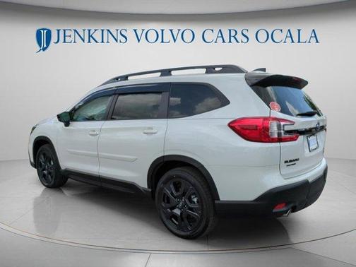 Crystal White 2026 Subaru Ascent Onyx Edition Touring